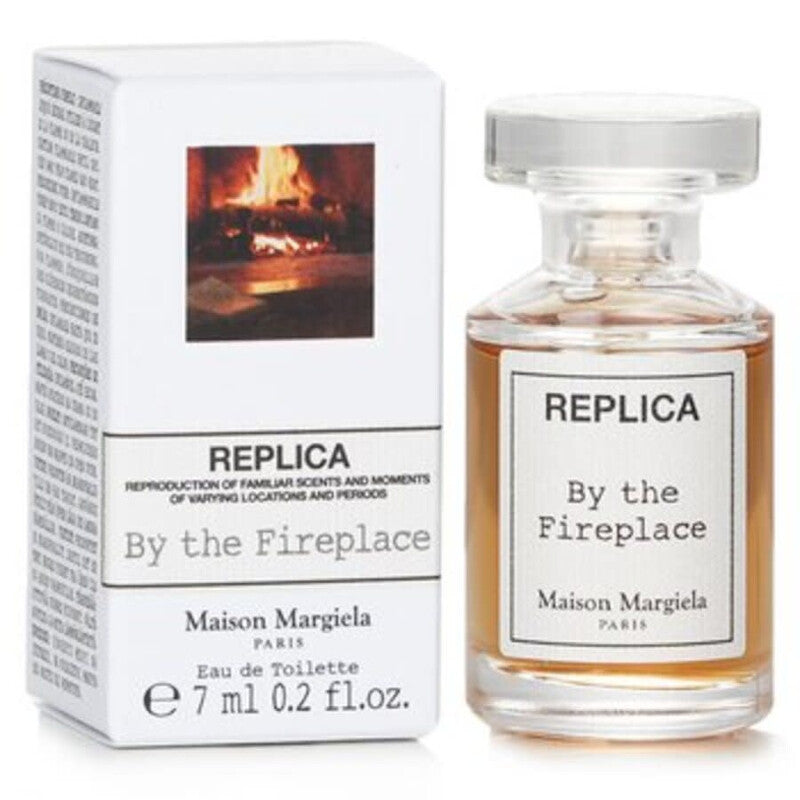 Mini Replica By the fireplace 7ml